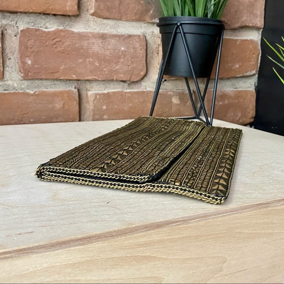 NWT Forever 21 Gold Beaded Clutch - Picture 2 of 7